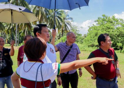 UP President Jimenez visits UP Mindanao